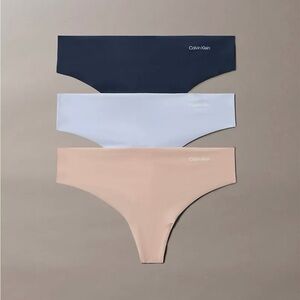 NWT Calvin Klein Invisibles 3-Pack Thong